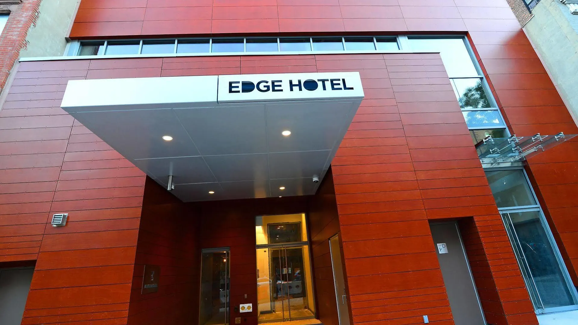 ***  Edge Hotel Washington Heights New York USA